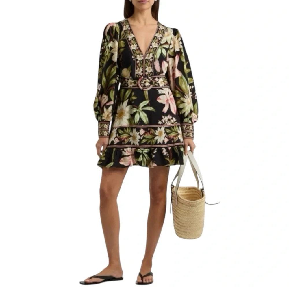 NWT FARM Rio Surreal Flowers Dress Size S